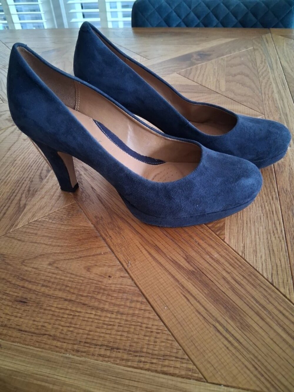 Navy Blue Suede Leather Court Shoe